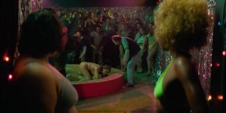 Gets Britney Young nude - Glow s03e08 (2019) Twinkstudios