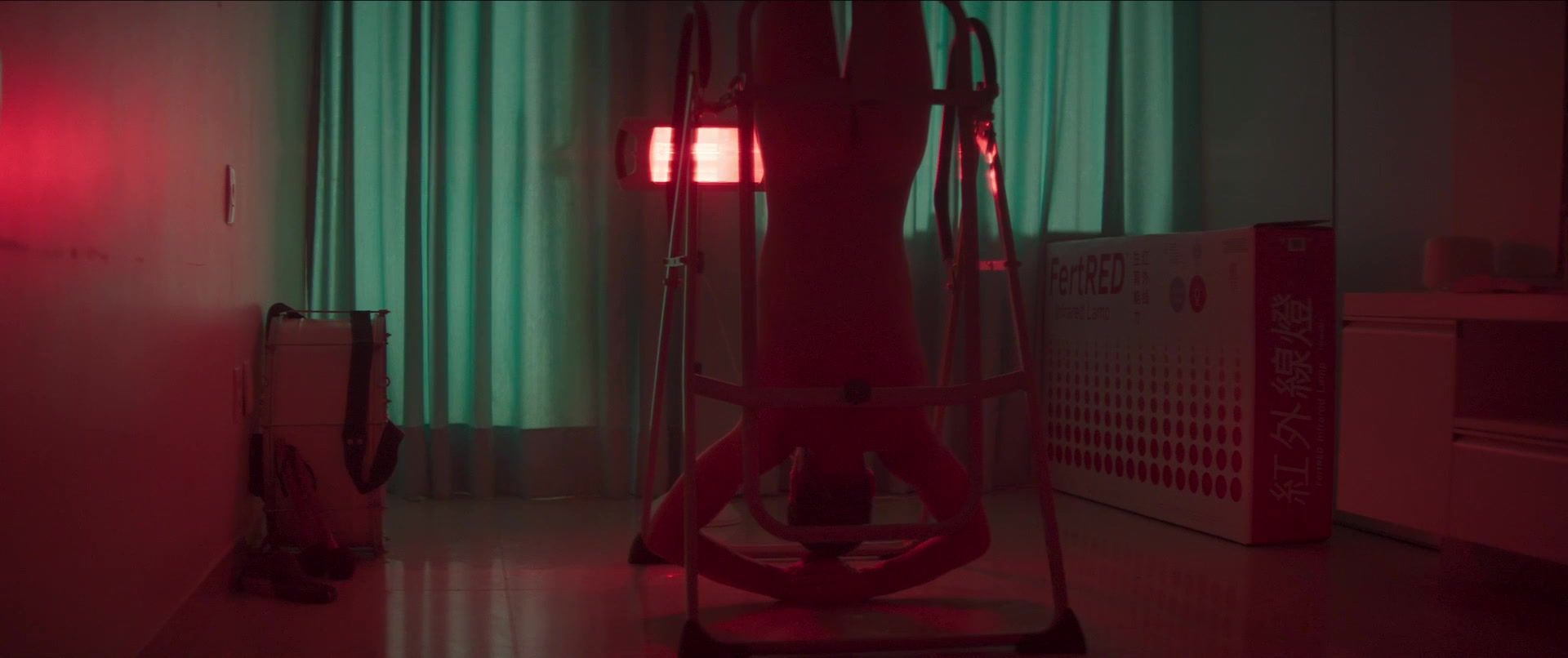Teenporno Dira Paes nude - Divino Amor (2019) Spy Camera