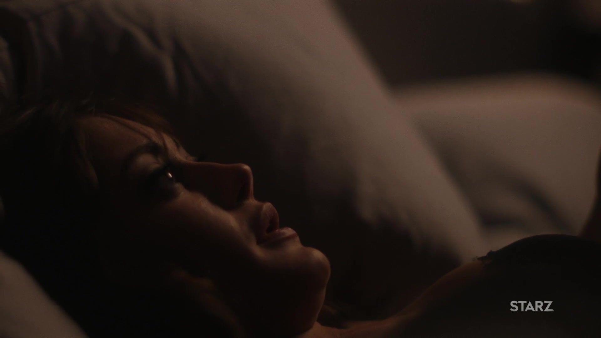 Foreplay Ella Purnell nude - Sweetbitter s02e04 (2019) Smutty