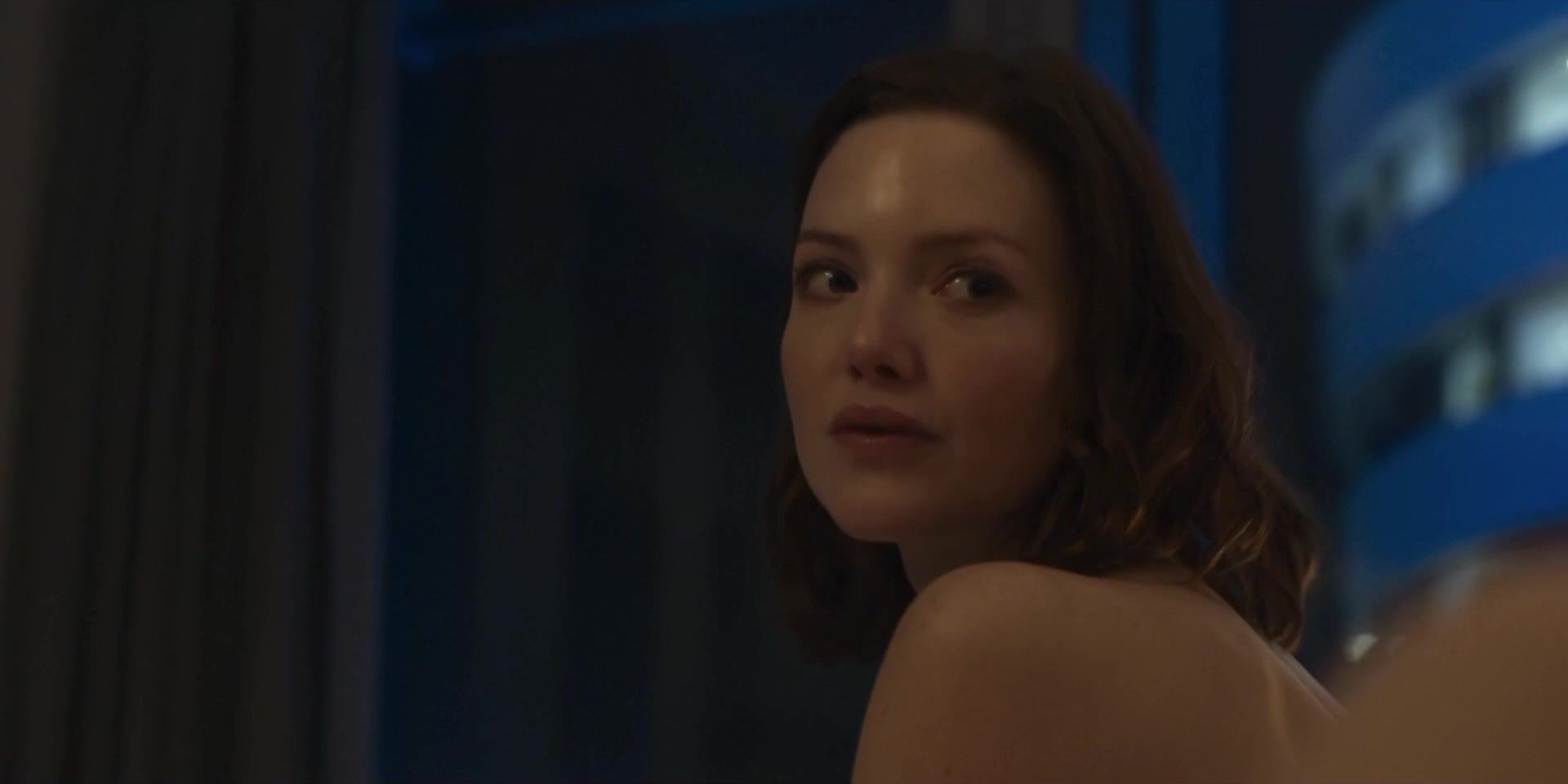 Dad Holliday Grainger nude - The Capture s01e01 (2019) Vanessa Cage - 1