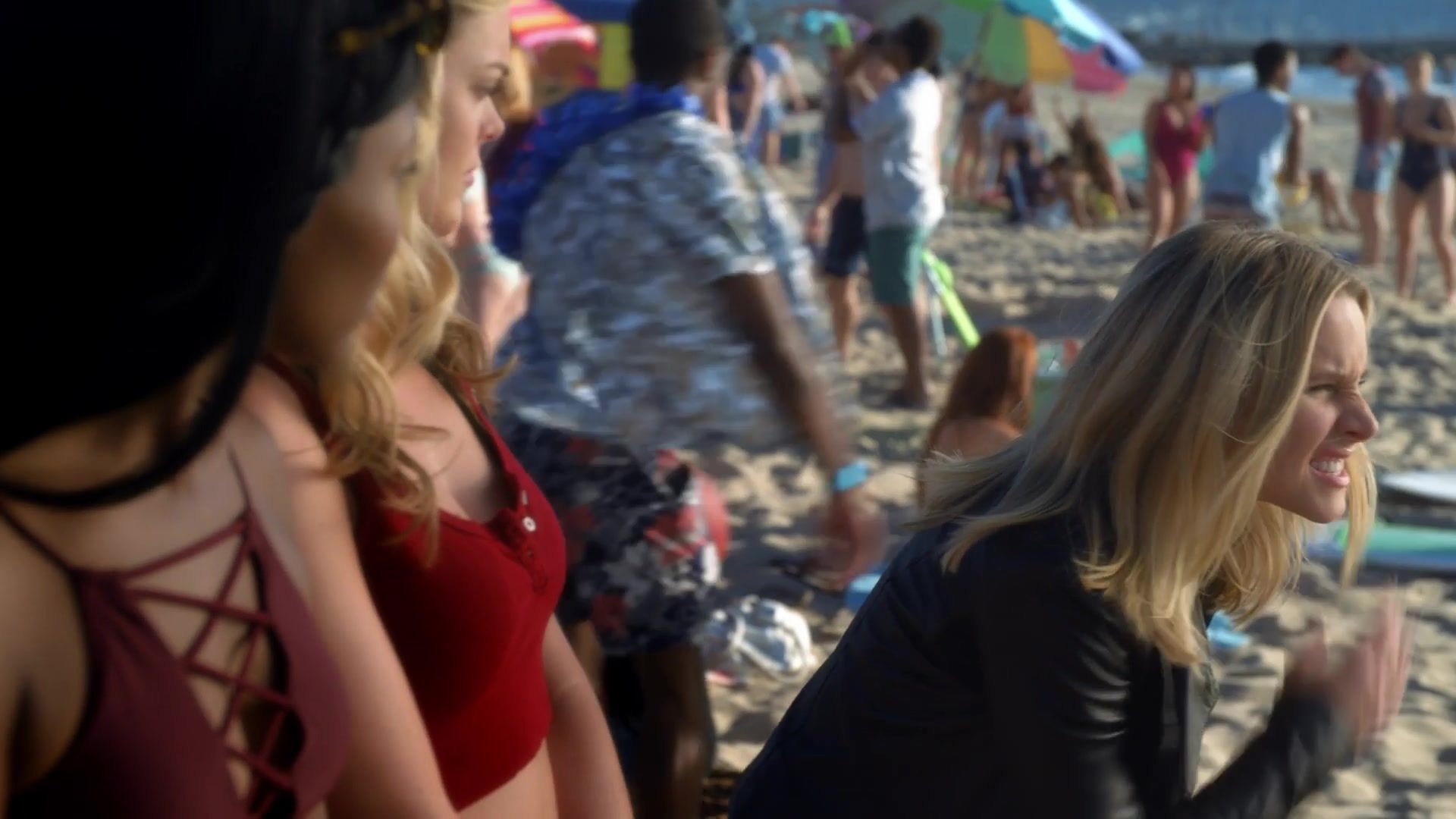 Double Kristen Bell nude - Veronica Mars s04e01 (2019) Yes