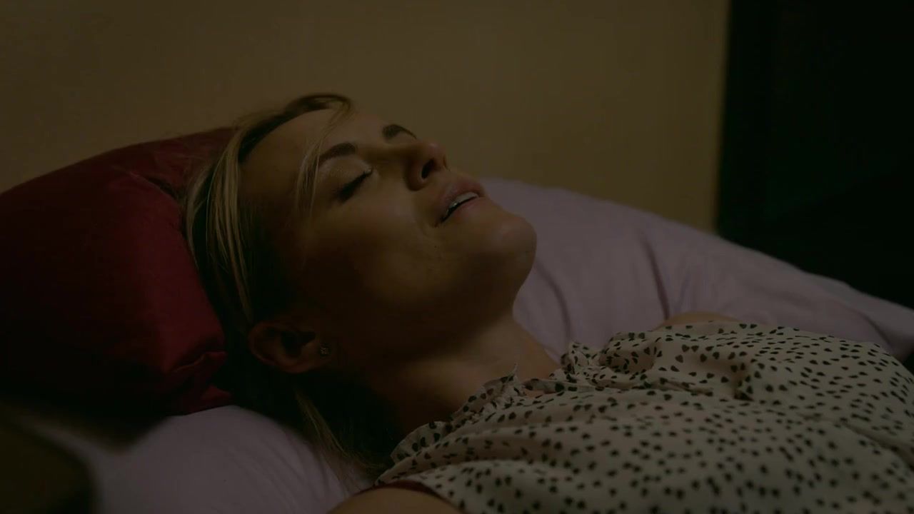 Chacal Taylor Schilling nude  - Orange Is the New Black s07e06-07 (2019) Long Hair - 2