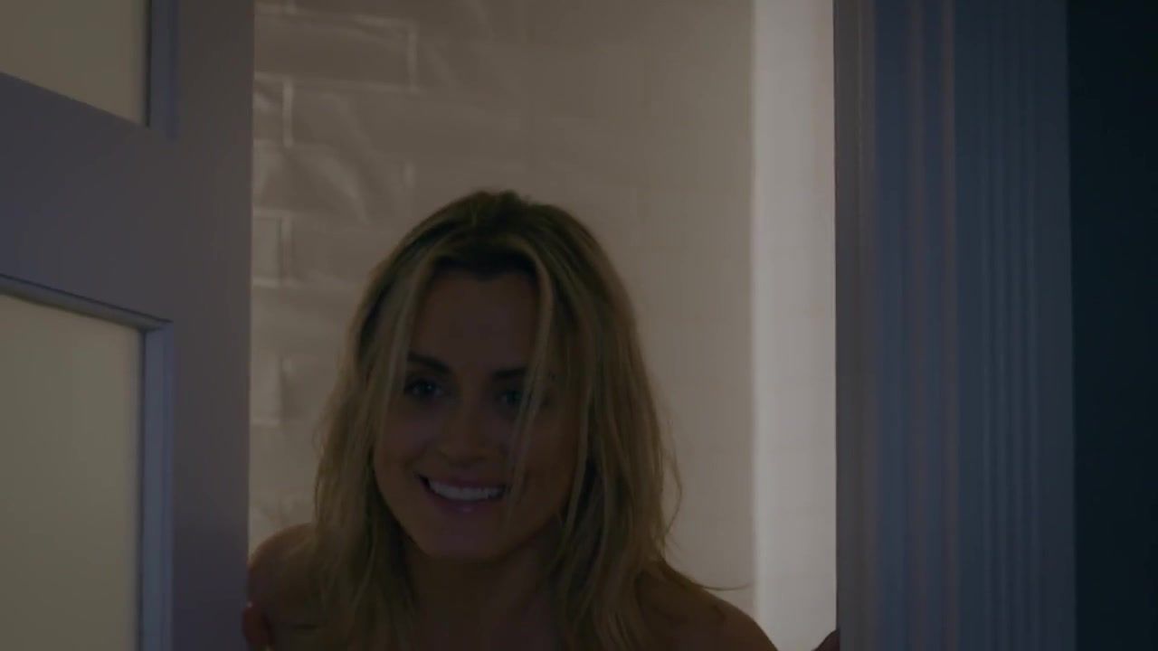 Ginger Taylor Schilling nude  - Orange Is the New Black s07e06-07 (2019) Licking Pussy - 2