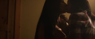 Pee Vanessa Leigh, Brianna Heller nude - One Remains (2019) Bareback