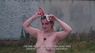 Affair Valentine Payen, Agata Kay nude - Trip (2019) Metendo