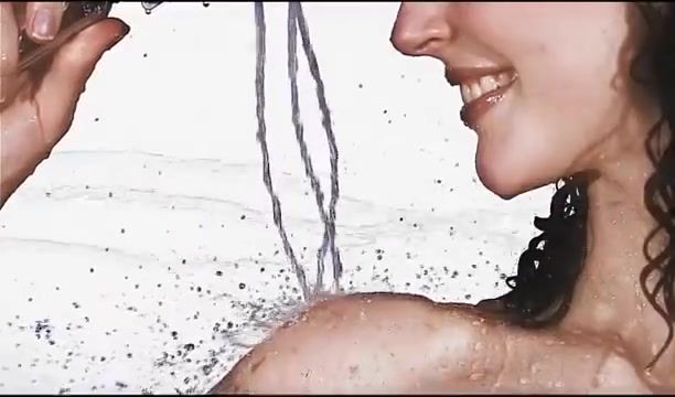 Cougar Video Raindance Hansgrohe Assfingering - 2