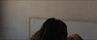 Facefuck Outdoors Lesbian Sex Video of French erotic film "La belle saison" Brunettes
