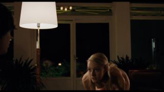 Amateur Xxx Blowjob Sex video with naked Therese Anderson of the movie "Behind Blue Skies" Sem Camisinha