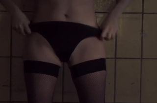 Shemale Explicit sex scene "Sexjunkie" Nurumassage