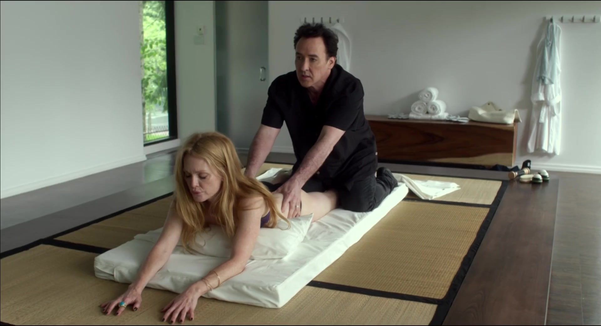 Cam Girl Submission video & Lesbian Celebs Scene | Celebrity: Julianne Moore nude | The movie "Maps to the Stars" LiveX - 1