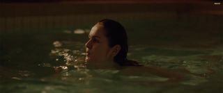 Capri Cavanni Nude Topless scenes | Actresses: Jella Haase and Marie-Lou Sellem | The film "Looping" | Released in 2016 Gozada
