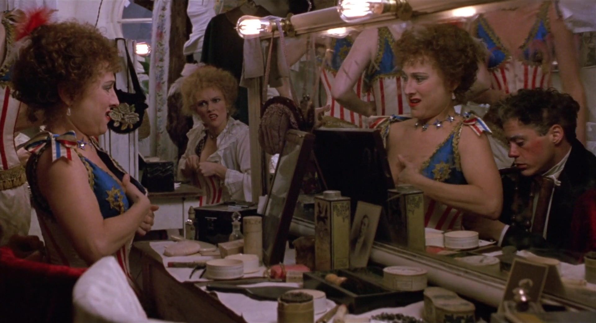 Huge Boobs Topless scene - Moira Kelly, Diane Lane - Chaplin (1992) Tugging