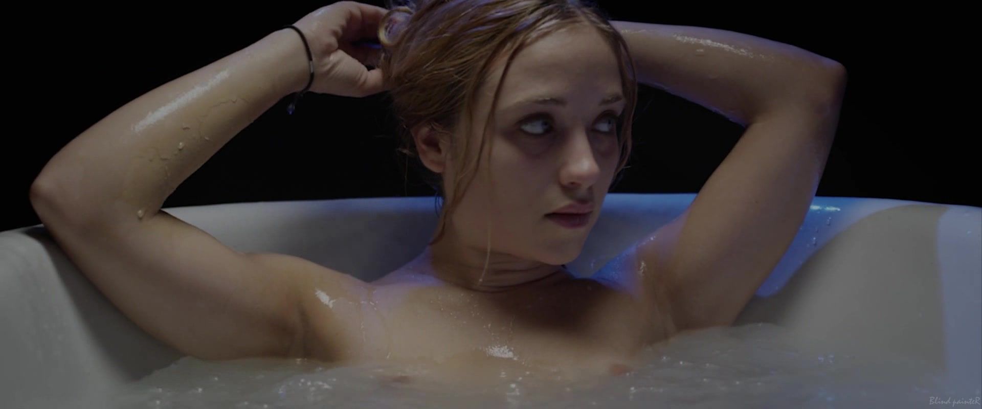 Curves Sexy Lilly-Fleur Pointeaux & Gala Besson from Horsehead (2014) Sapphicerotica - 2