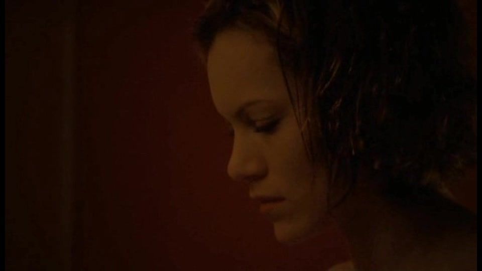 HollywoodLife Sensual Sex scene with naked Hermila Guedes - O Céu De Suely (2006) Sola - 1