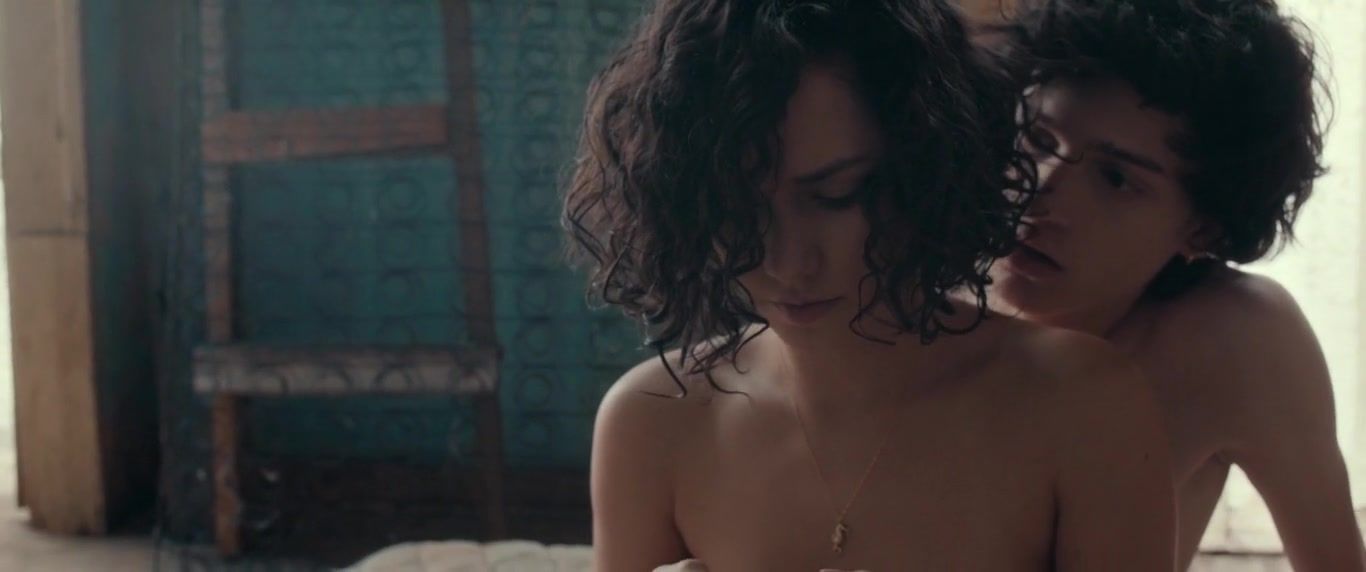 Tgirl Nude Erotic Seusual Scene of the movie "La vida inmoral de la pareja ideal" Thief - 1