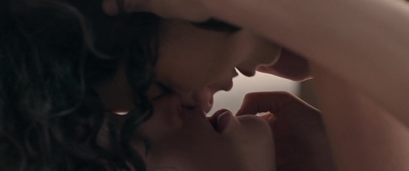 Body Massage Nude Erotic Seusual Scene of the movie "La vida inmoral de la pareja ideal" FreeBlackToons