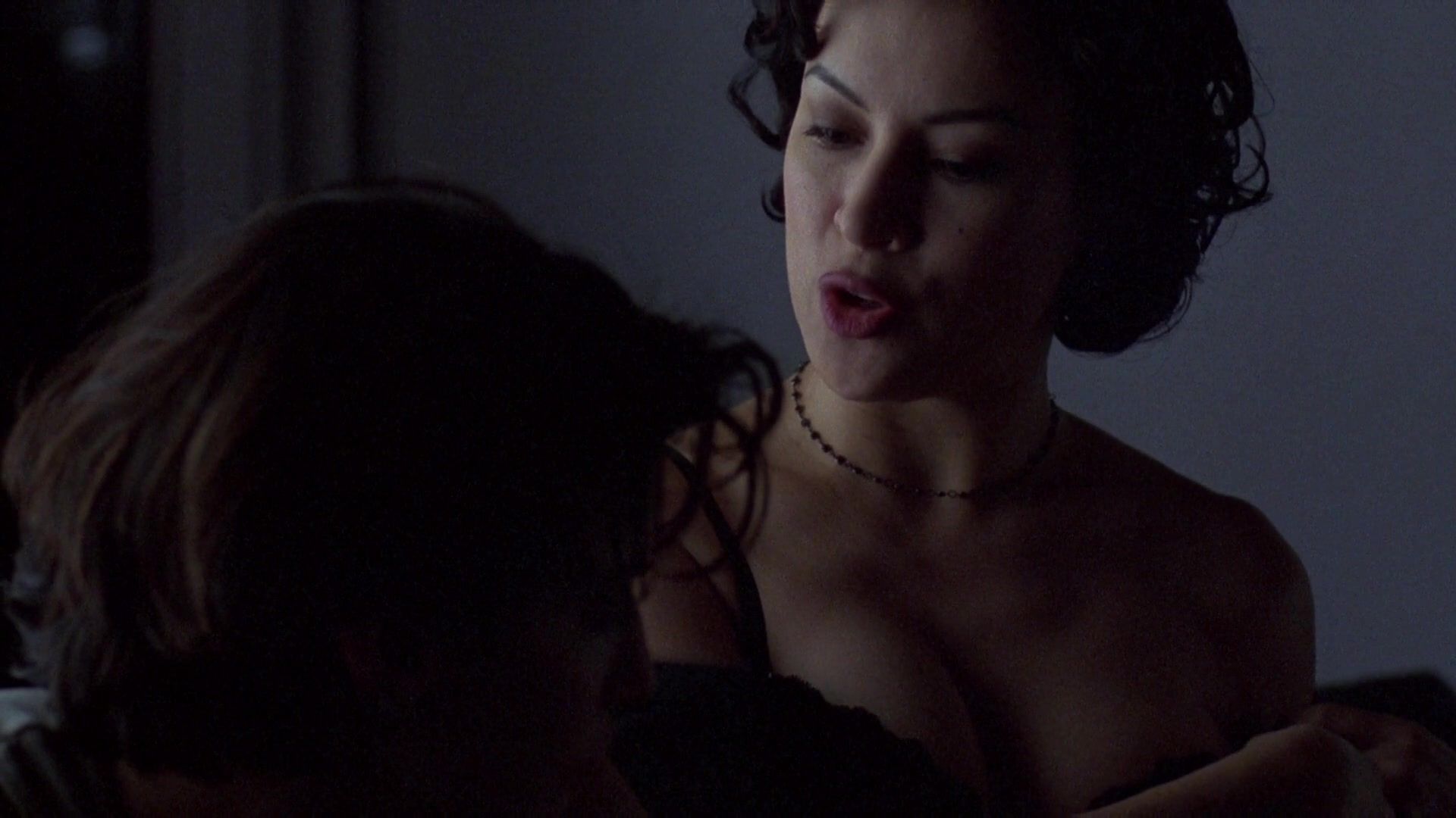 Fuck Hard Lesbian Scene with Jennifer Tilly, Gina Gershon - Bound (1996) Sfm - 1