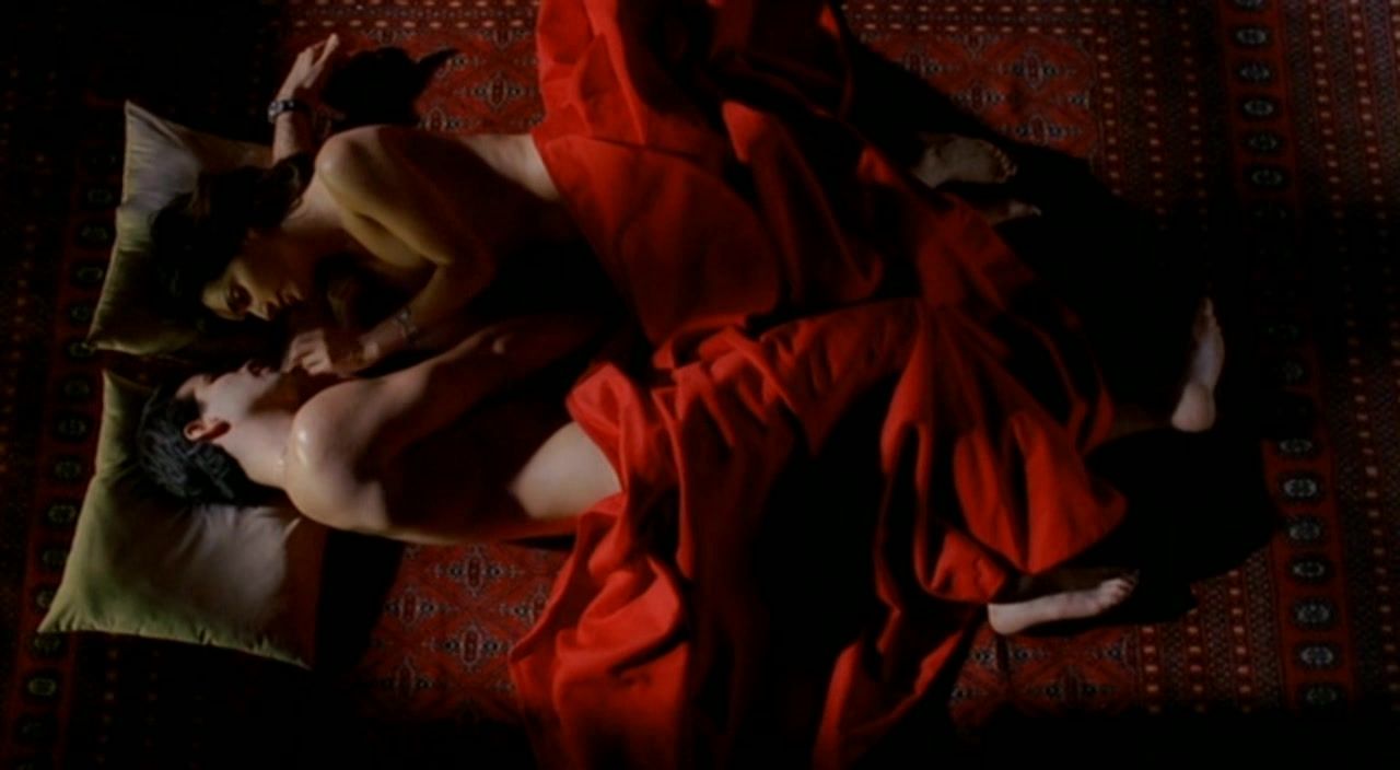 Gag Hot Sex and Nude scene - Ana De La Reguera & Ingrid Martz - Asi Del Precipicio (2006) Amigo