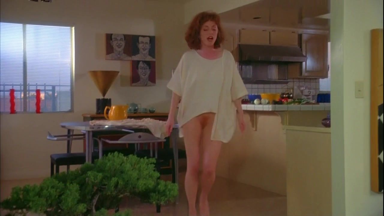 ChatRoulette Bush scene with Sexy Julianne Moore - Short Cuts (1993) Sislovesme