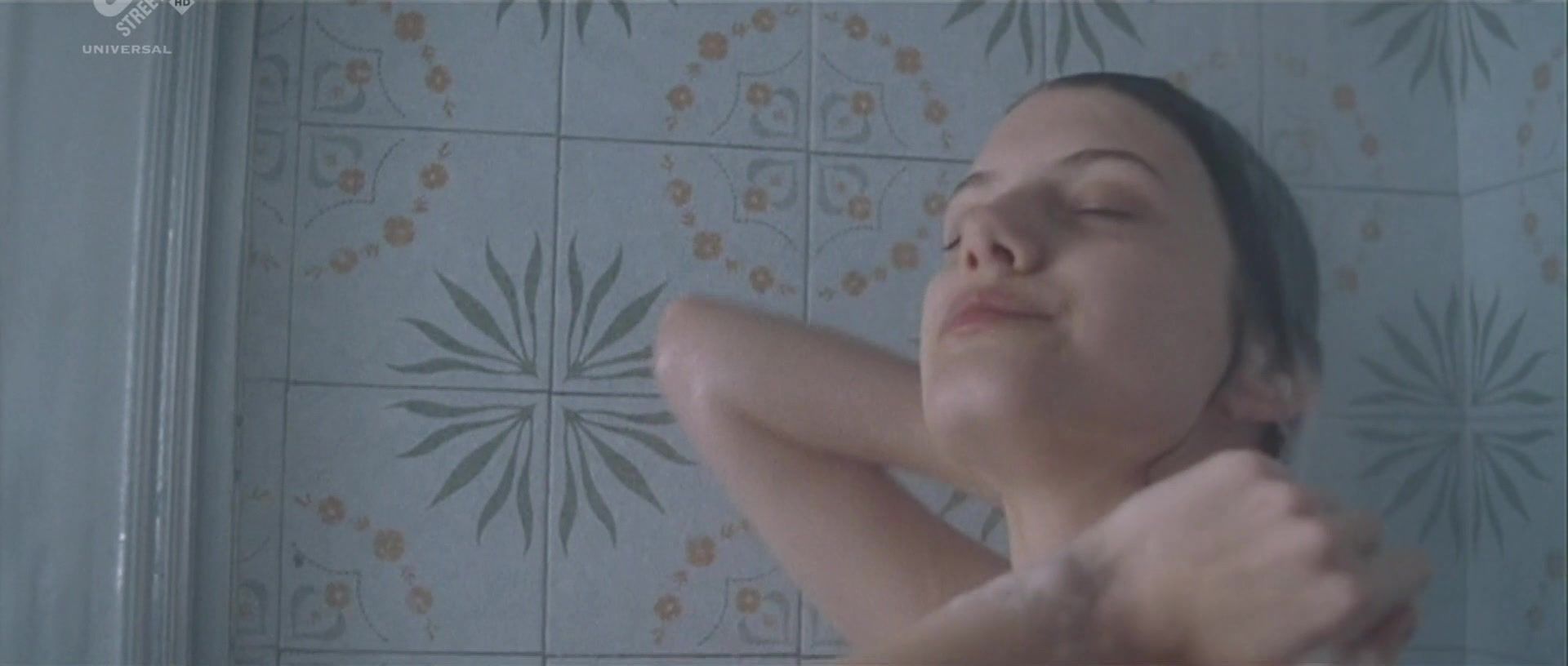 Gay Boy Porn Topless Melanie Laurent from Shower Video of the French movie "La chambre des morts" Point Of View - 1