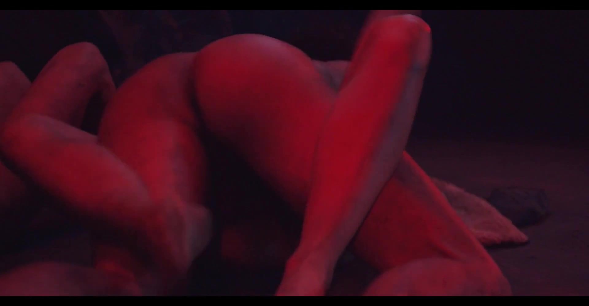 LobsterTube Explicit Nudity and Sex Video | Tenemos La Carne aka We Are The Flesh (2016) YouFuckTube