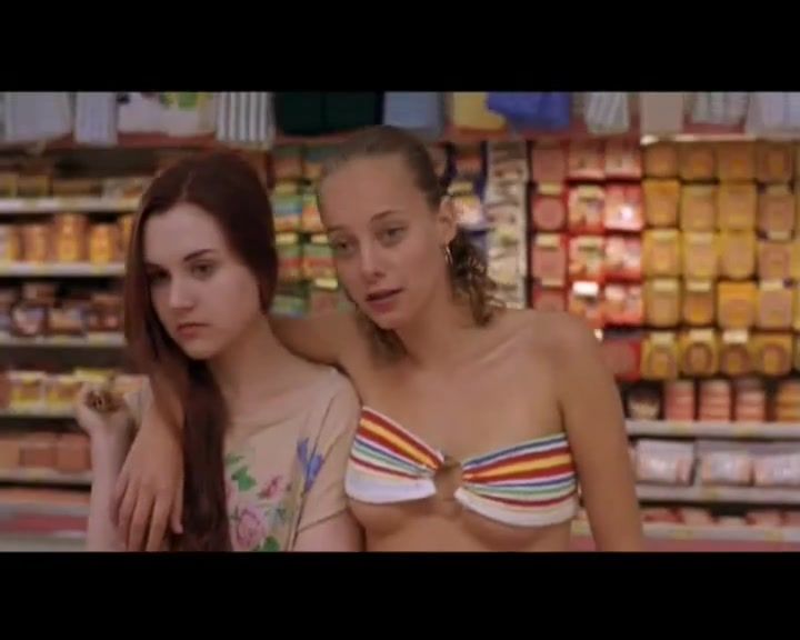 Lesbian Porn Best sex Scenes with Bijou Phillips, Rachel Miner from Film "Bully" Oralsex - 2