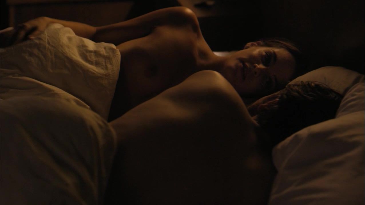 Peeing Naked Riley Keough - The Girlfriend Experience s01e06 (2016) Pussylicking