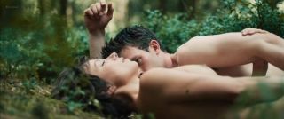 Erotica Naked and Full Frontal Julia Koschitz - Jonathan (2016) Solo
