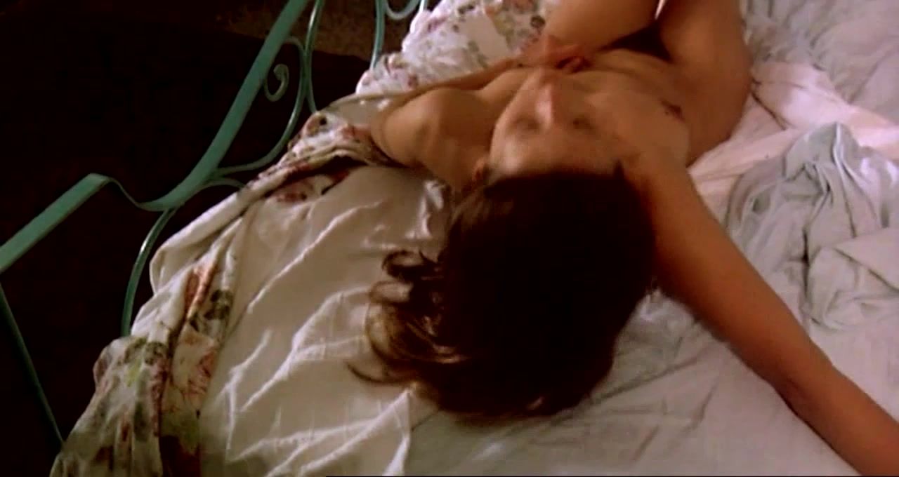 Gay Cumjerkingoff Topless Sophie Marceau - Beyond The Clouds (1995) Cock Sucking - 1