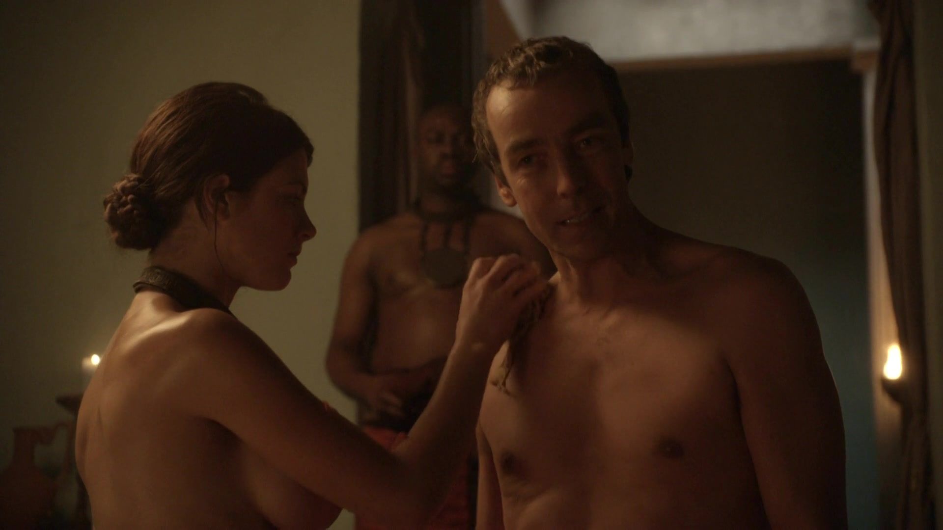 Masseur Topless Lucy Lawless, Lesley-Ann Brandt - Spartacus Blood and Sand s01e06 (2010) Ass Worship - 1
