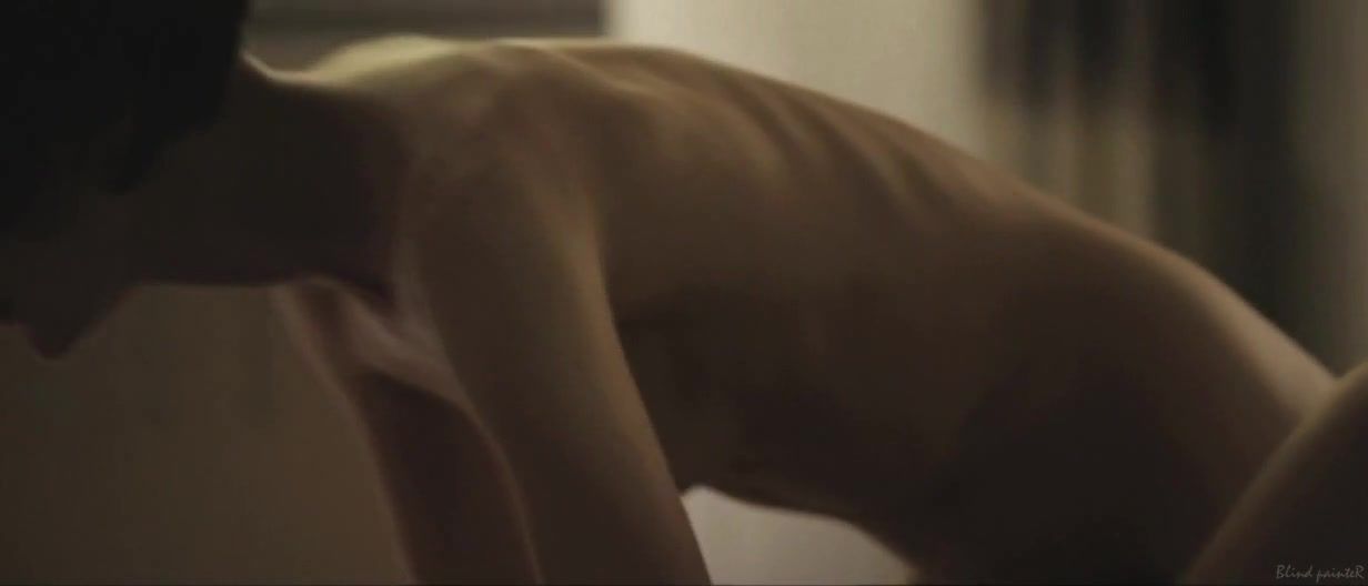 Close Up Naked Agnieszka Podsiadlik, Pheline Roggan from Sex Scenes - Jak calkowicie zniknac (2014) Virginity