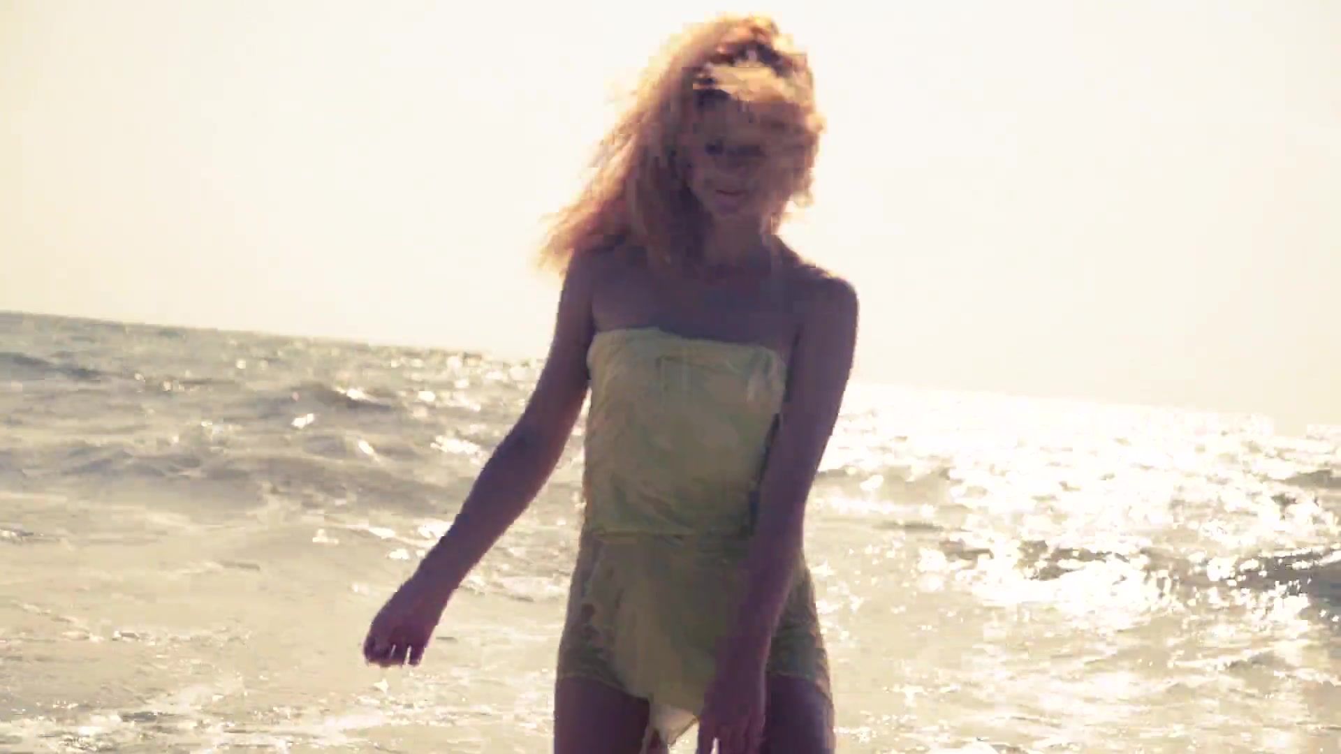 See-Tube Nude Art - Girl on the Beach Sloppy Blow Job