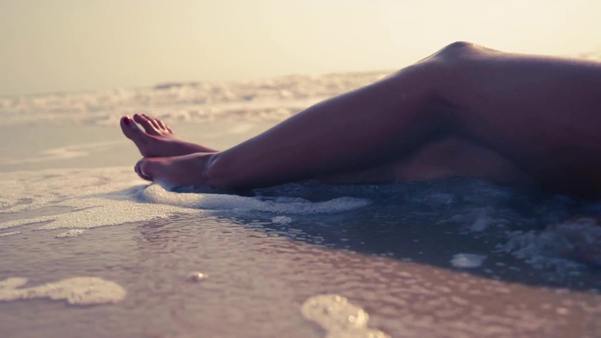 See-Tube Nude Art - Girl on the Beach Sloppy Blow Job - 1