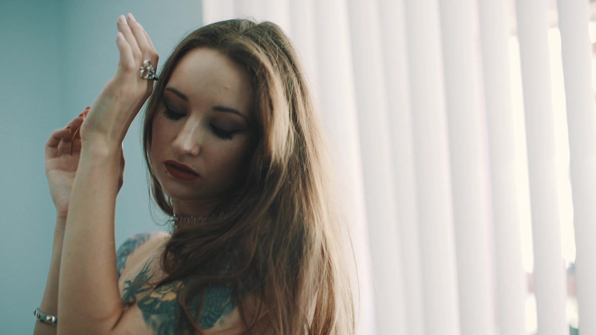 Latin Nude Art Video - Liya Topless Teens