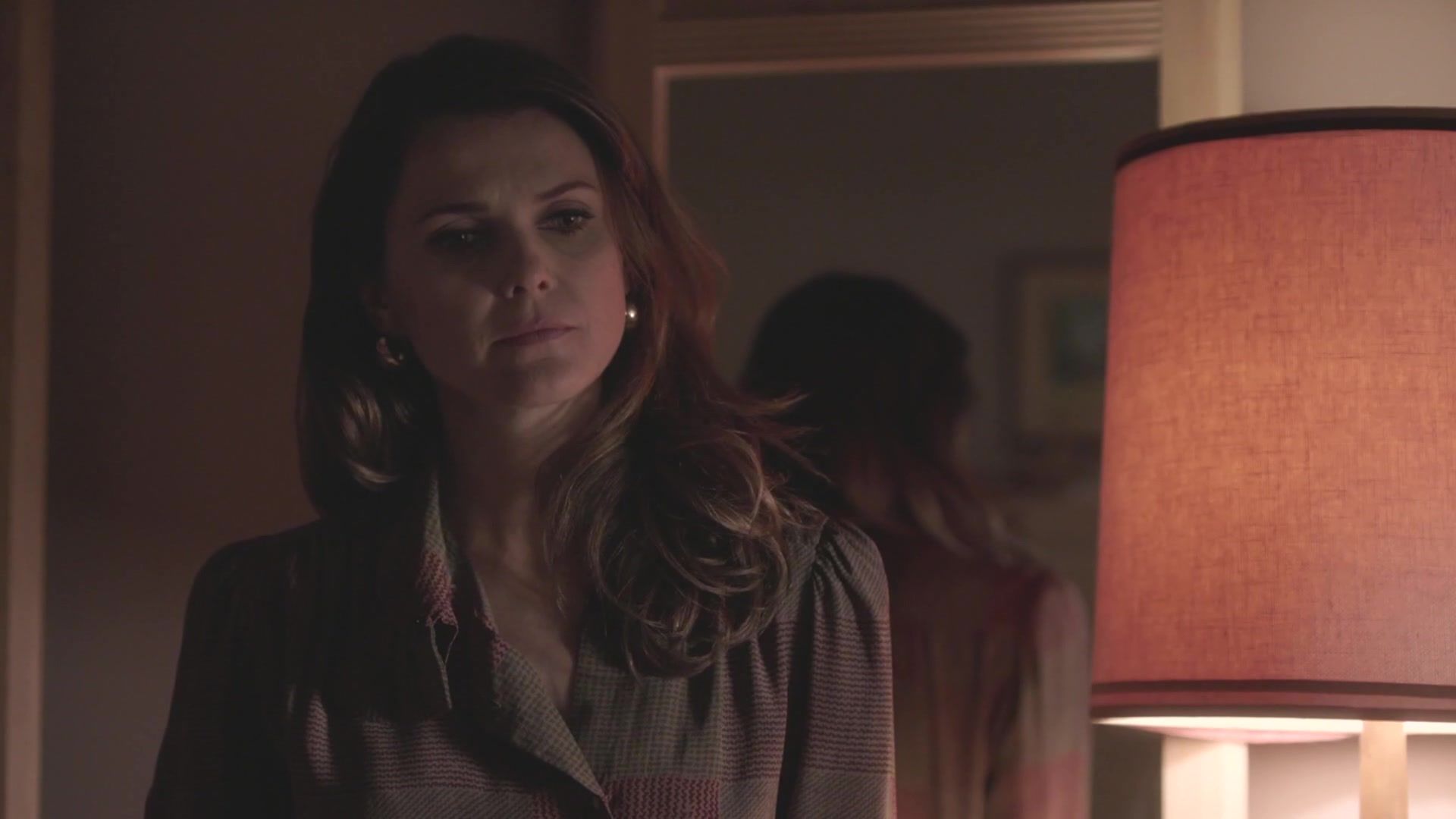 Cheating Naked Keri Russell nude - The Americans S04E05 (2016) Tied - 1