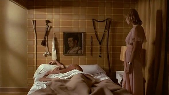 Girls Naked Brigitte Lahaie & Karine Gambier - Je Suis A Prendre (1978) Bigcocks - 2