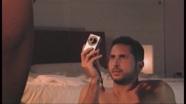 Abg Naked Karina Mora & Marlon Moreno - Entre Sabanas (2008) GayMaleTube