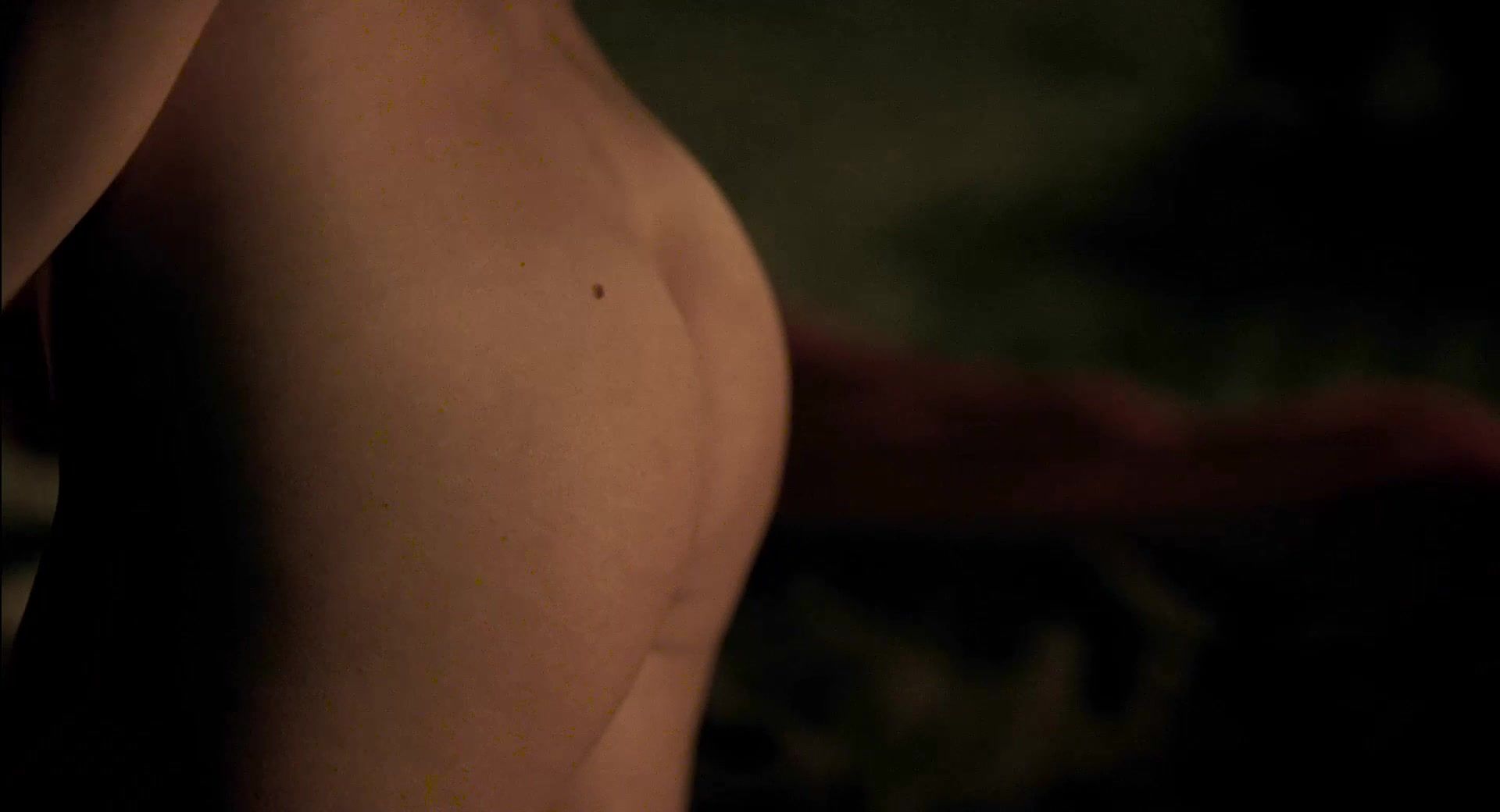 Lips Naked Tatiana Luter & Laura Sincer - Pasolini (2014) Natural Boobs
