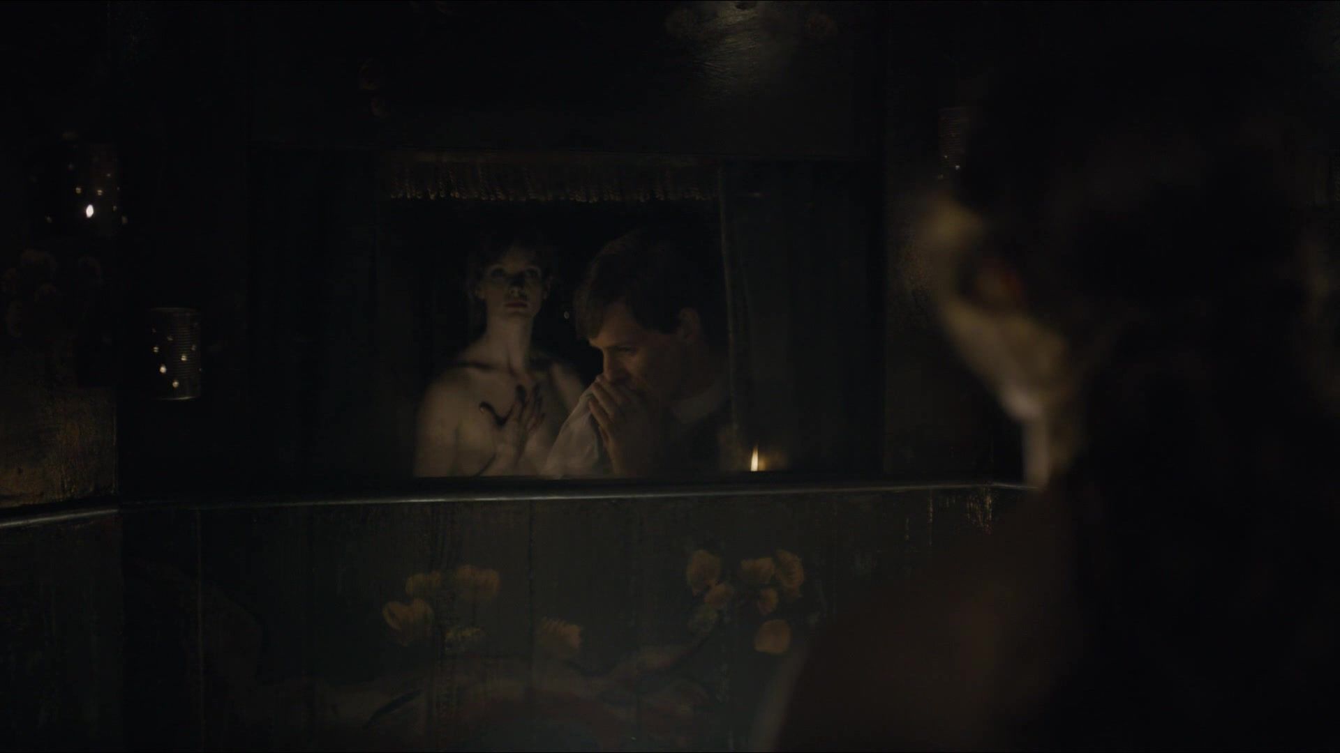 Bigtits Naked Alicia Vikander, Sonya Cullingford nude - The Danish Girl (2015) Piercings