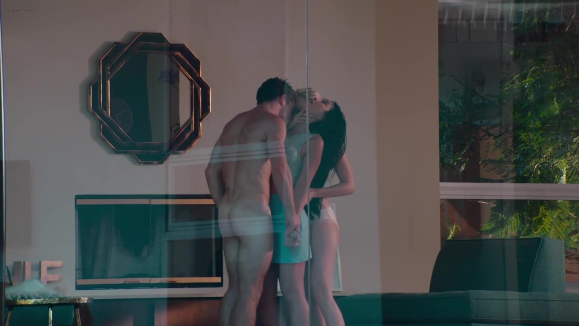 Milfporn Naked Nicole Herold & Madeline Brewer & Amanda Cerny - The Deleted (2016) s1e1 Gay Hunks