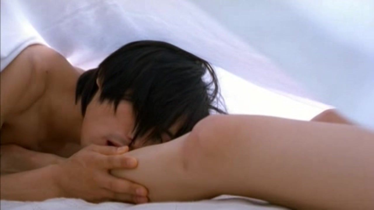 Cojiendo Asian Celebs Sex Scene | Ji-Hyeon Lee - La Belle (2000) Gay Blondhair