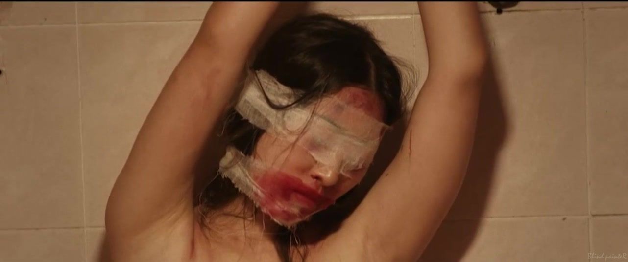 Pink Naked Natallia Bulynia & Asian actress - Angry Painter (2015) Chupada