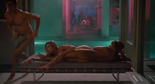 ExtraTorrent Naked Katheryn Winnick, Jo Newman, Сhristina_Fandino - Love and Other Drugs (2010) Passionate
