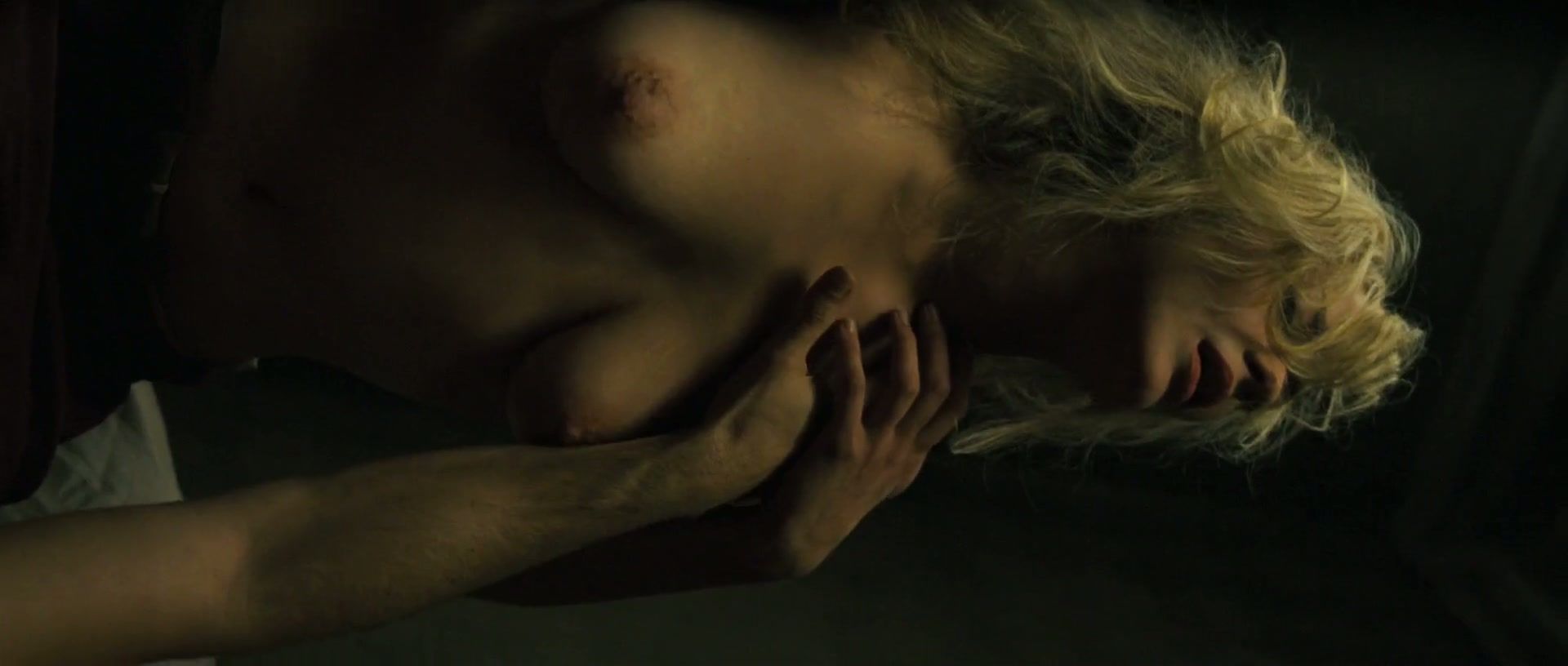 Amazing Naked Marion Cotillard - La boite noire (2005) Pornuj - 1