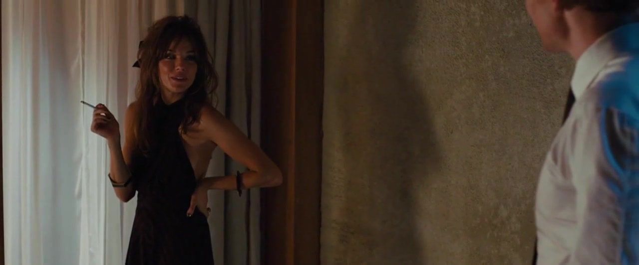 Strap On Celebs Nude Video | Sienna Miller nude - High-Rise (2015) XTwisted