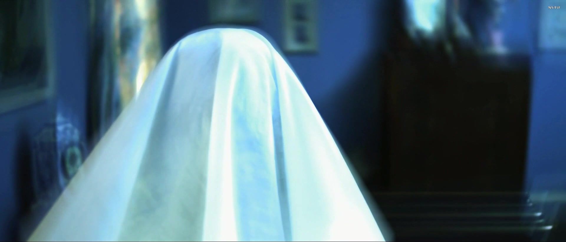 Amiga Naked Alicia Underwood - Ghost Note (2017) Perra