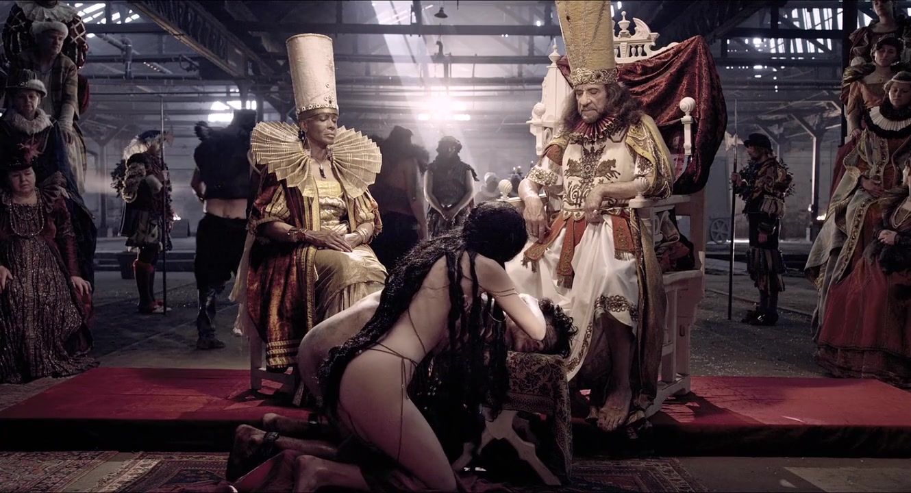 Pretty Naked Kate Moran - Goltzius and the Pelican Company(2012) Gay Pawn