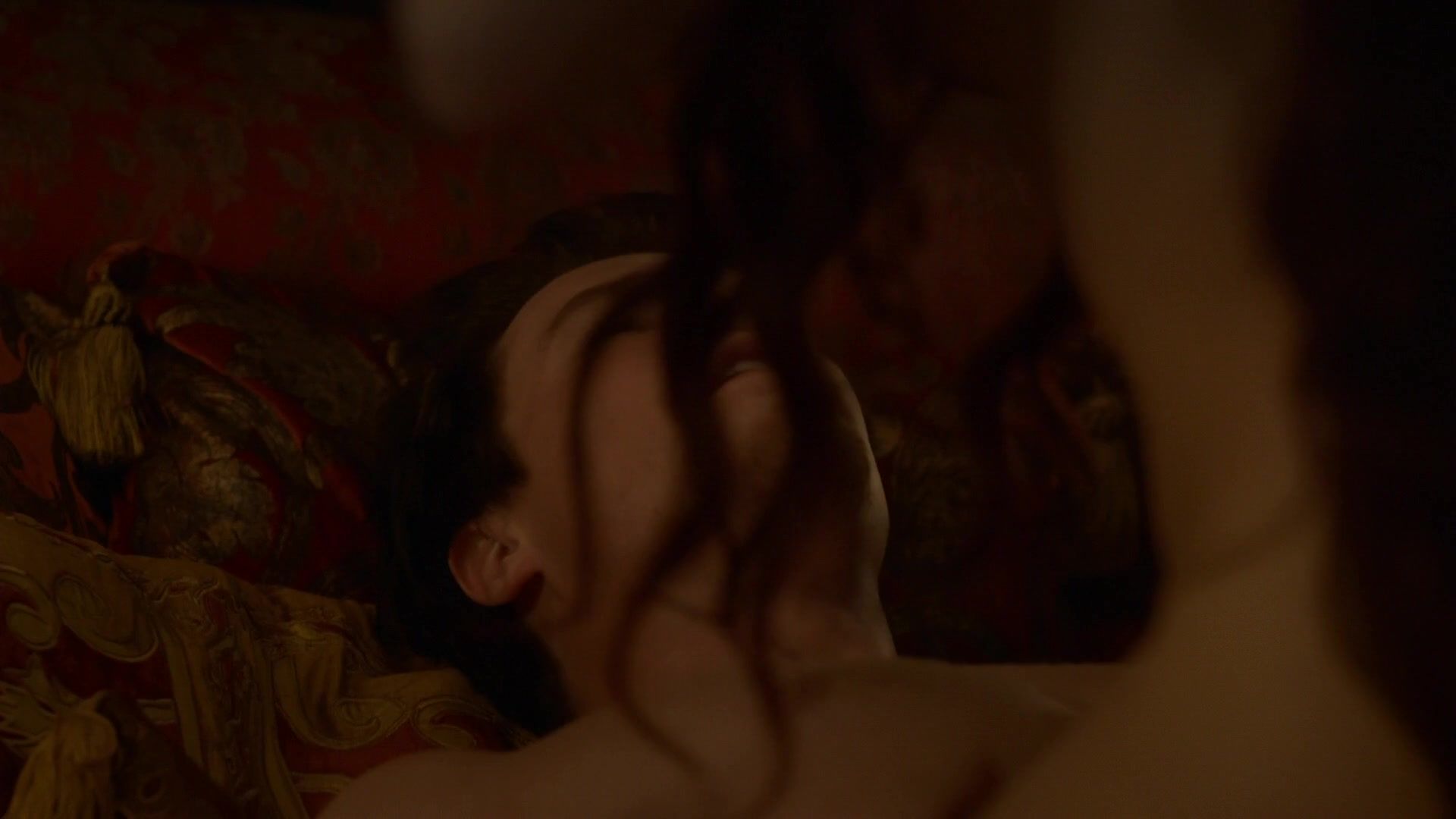 Nasty Free Porn Naked Carice Van Houten - GAME OF THRONES (S03 E08) Amateur