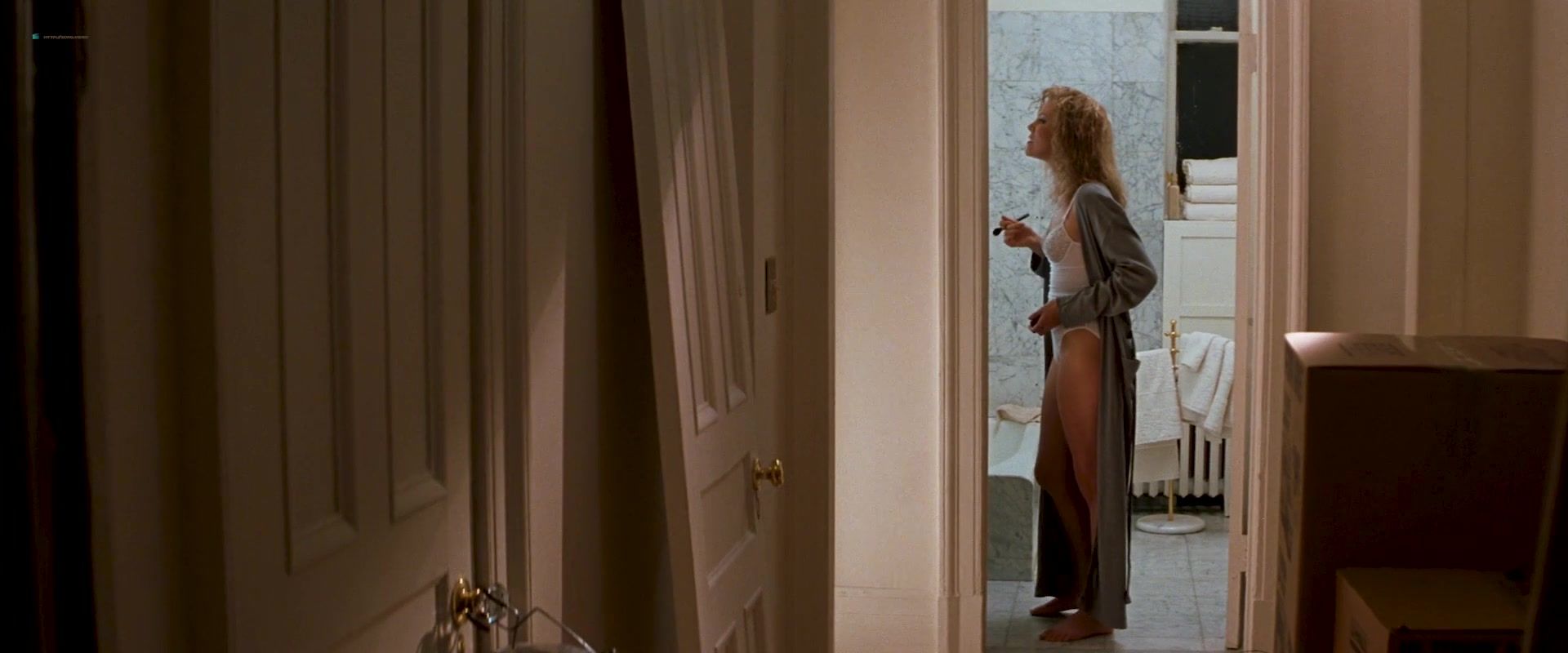 HardDrive Nude Charlize Theron - THE DEVIL'S ADVOCATE Celebrity Sex Scene - 2
