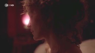 Mofos Topless video of German actresses Yvonne Catterfeld, Laura de Boer - Die Pfeiler der Macht E01-02 (2016) Video-One